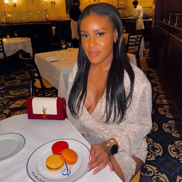 ⏰ Bookmark My Closet ⏰ - Picture 6 of 13